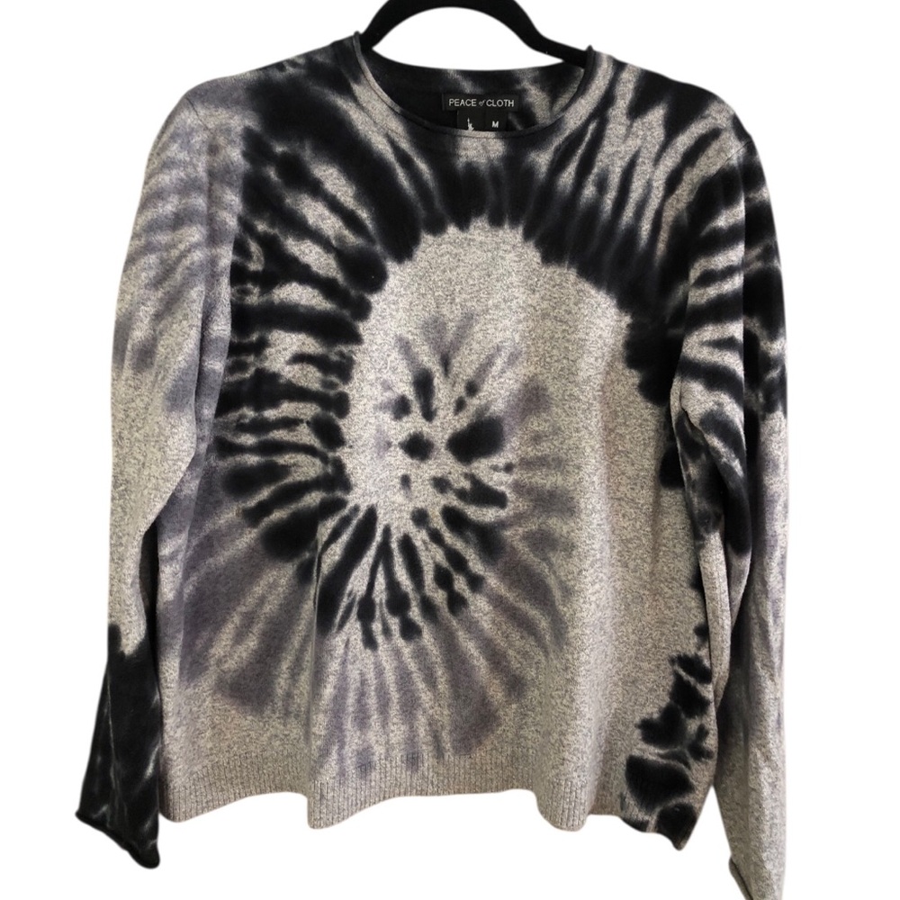 Peace of Cloth Boho Black and Gray Boxy Spiral Tie-Dye Cotton Cashnere Sweater